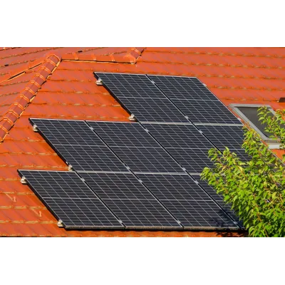 Fotowoltaika 39,2 kW – instalacja dachowa (Jinko Solar 490 W + falownik Deye)