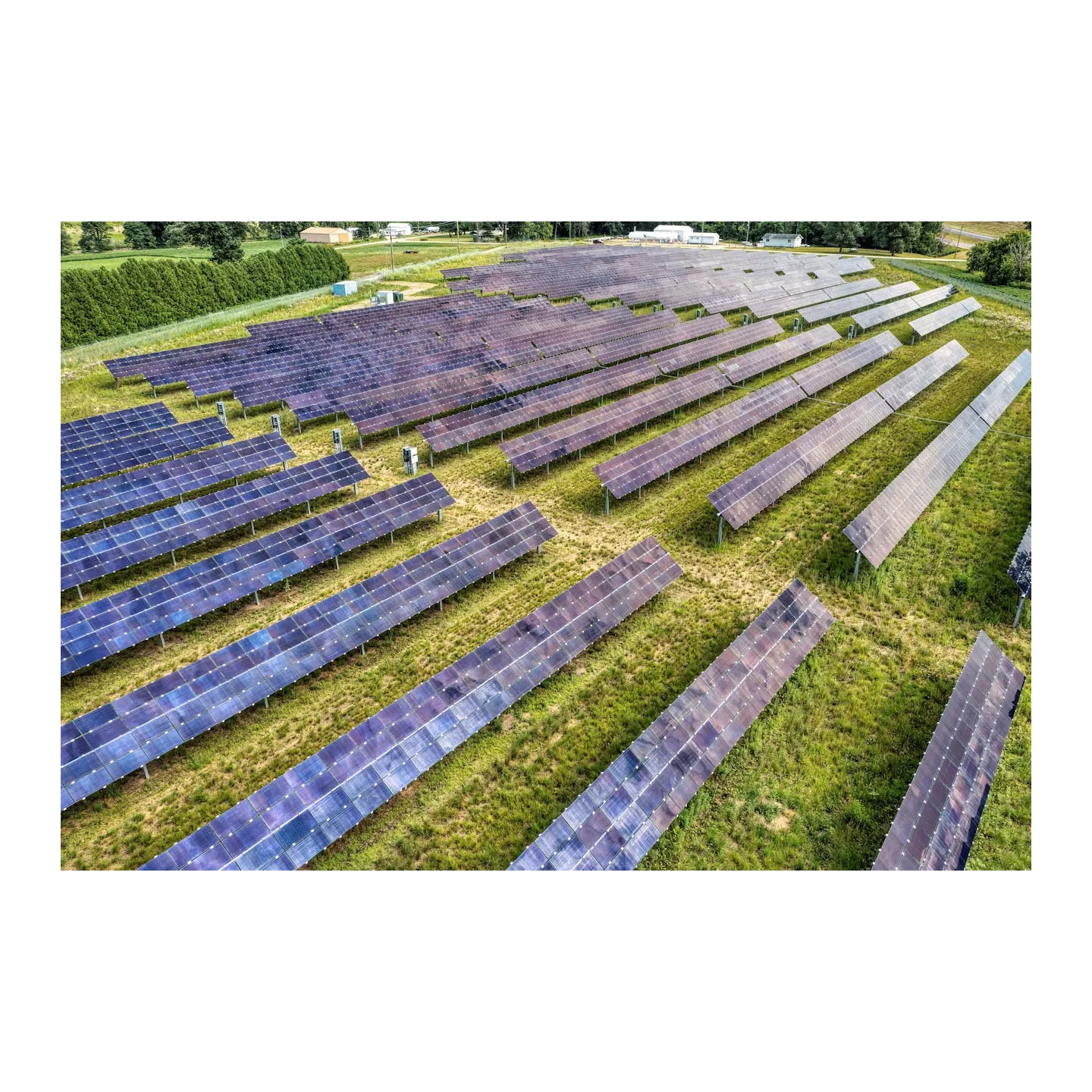 Fotowoltaika 8 kW – instalacja gruntowa (Jinko Solar 590 W + falownik Deye)